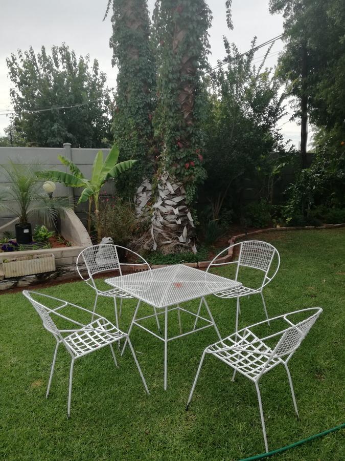 Mom'S Place Upington Luaran gambar